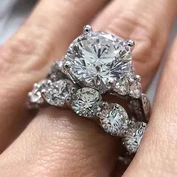 Huitan Елегантни Кръгли женски годежни пръстени с фианитами Луксозни Бижута от 2 бр.